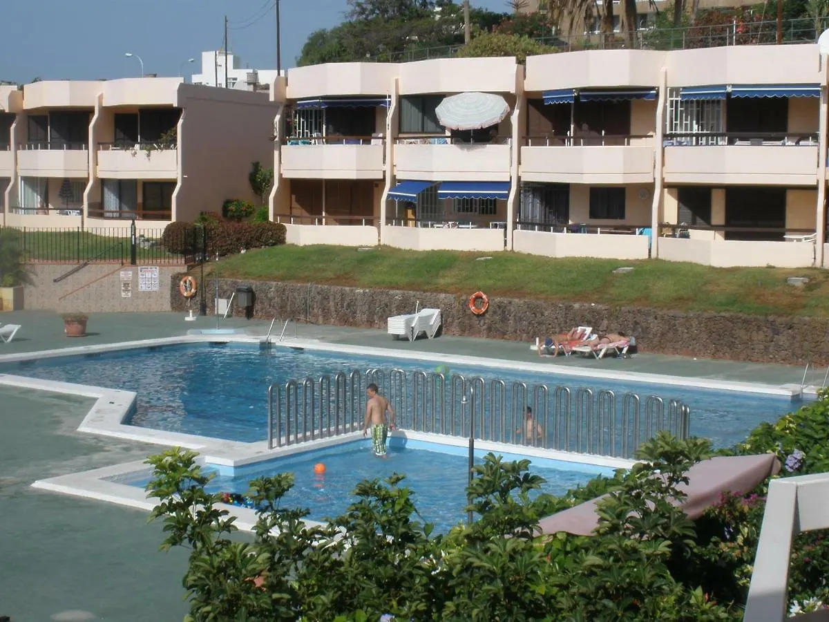 Sunny Apartment Near The Beach With Wifi, Balcony And Pool Los Cristianos   Los Cristianos (Tenerife)
